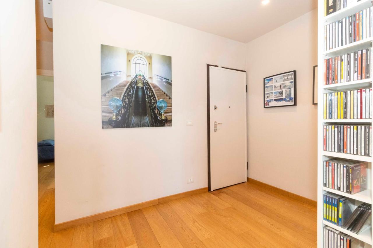 Charming Apartment With Parking! Turin Exterior foto